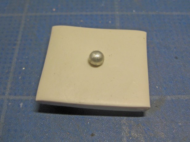 4b - 2 argentium ball on back